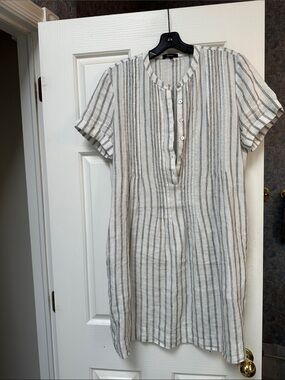 Quince linen dress